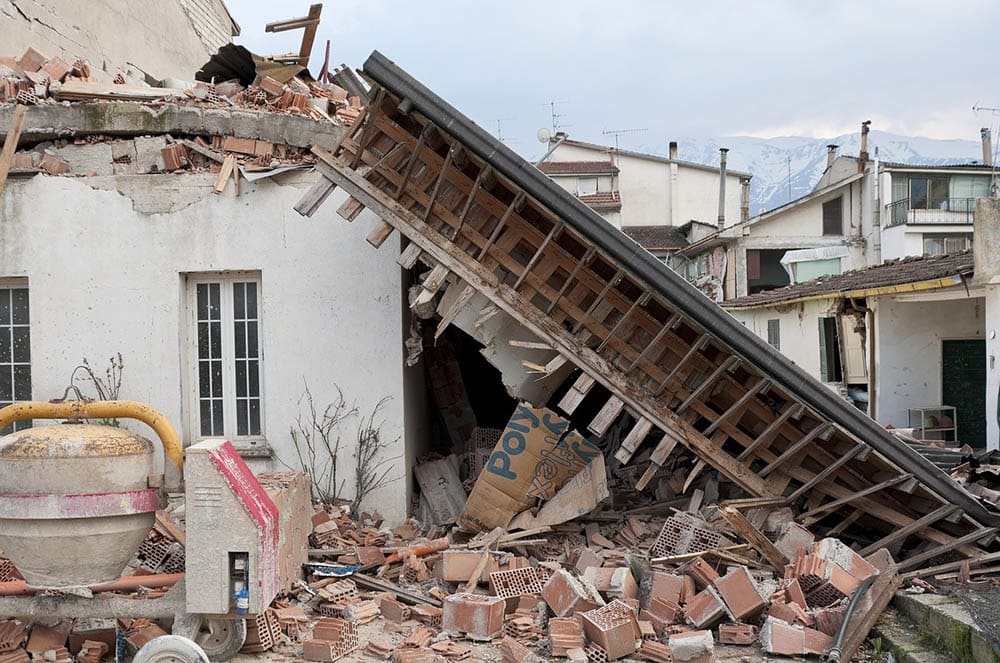 earthquake aftermath