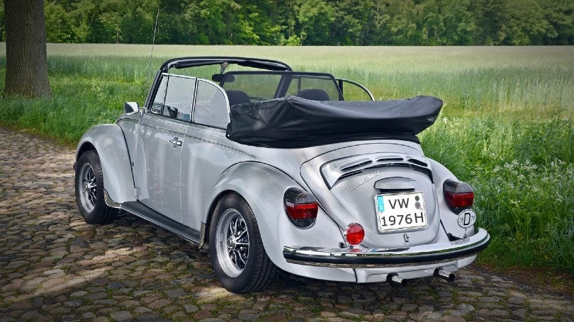 parked silver volkwagen