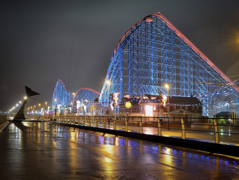 roller coaster blackpool england