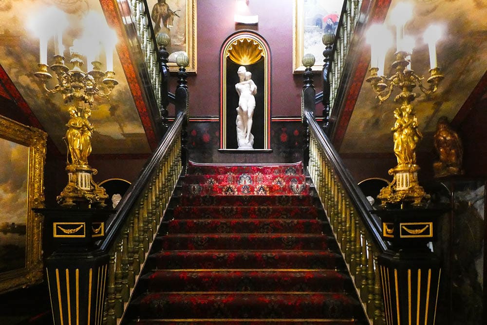 split staircase