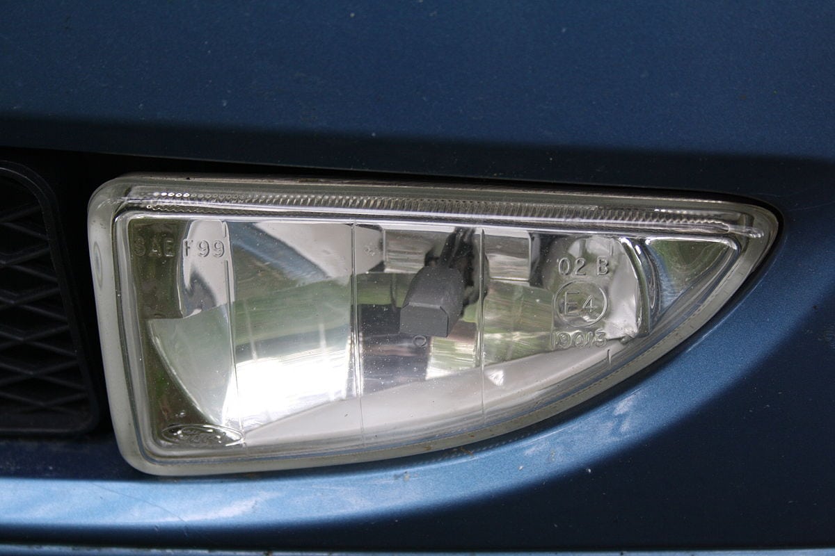 Front fog lights of Ford Focus Mk I