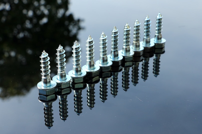 Lag screws
