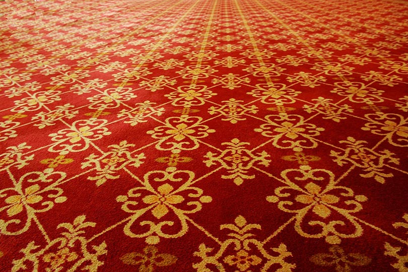 a pattern red carpet