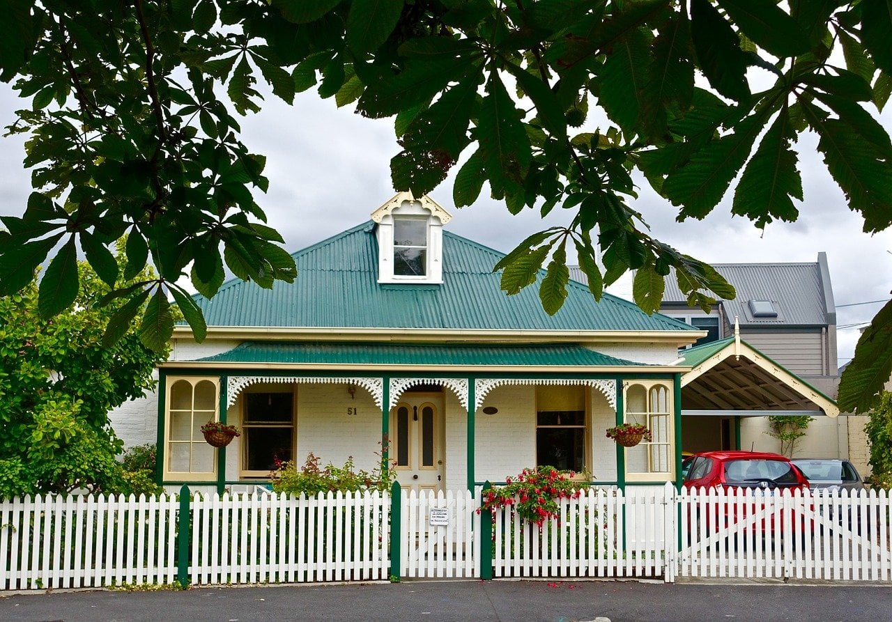 colonial house