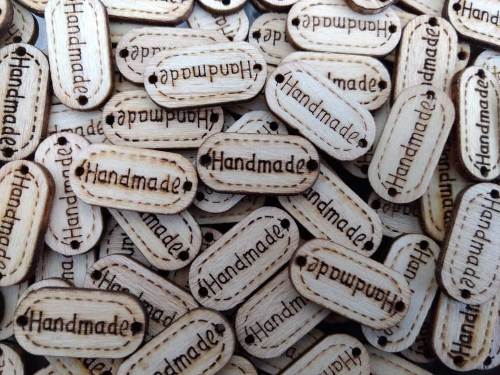 Pyrography and wood burning on small wood homemade