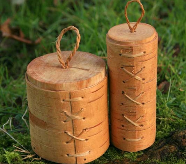 Birch bark containers