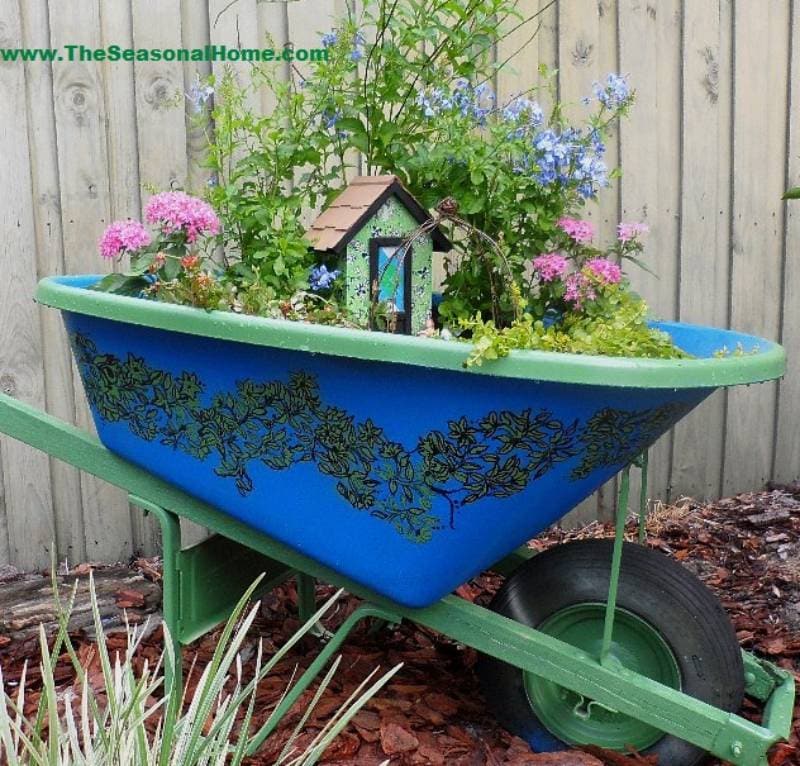 DIY summer fairy garden