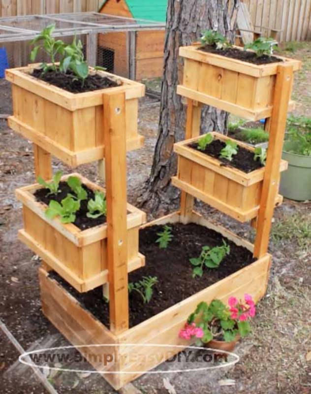 DIY vertical garden planter