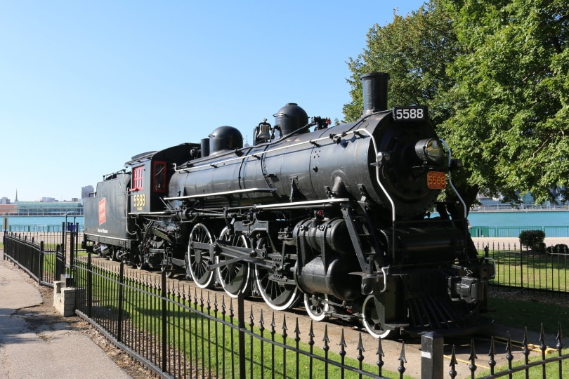 Windsor Ontario railroad track