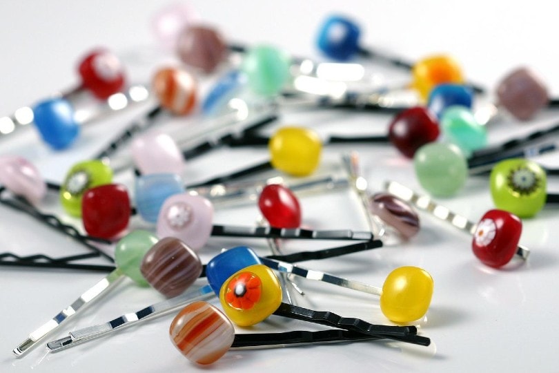 bobby pins