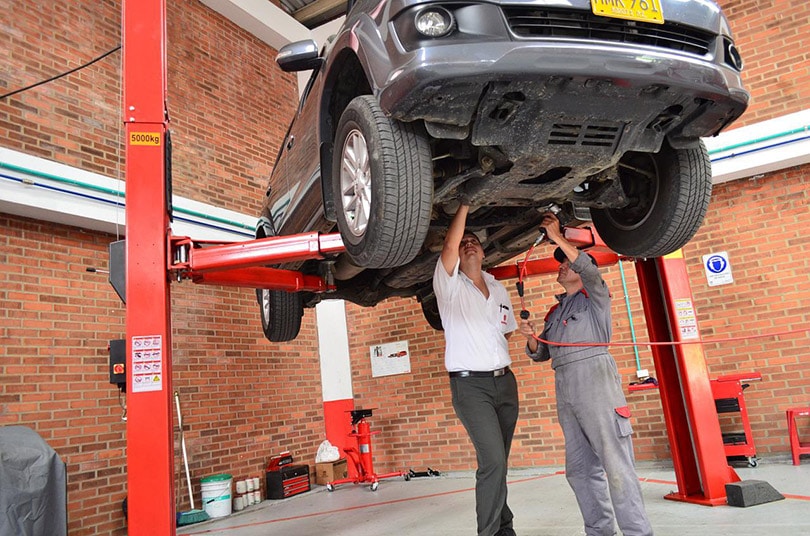 fixing and cleaning car