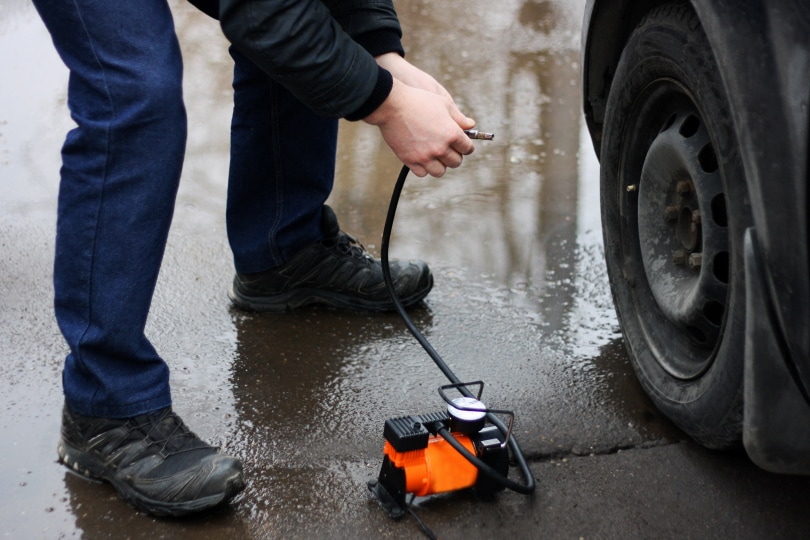 pumping under pressure tire