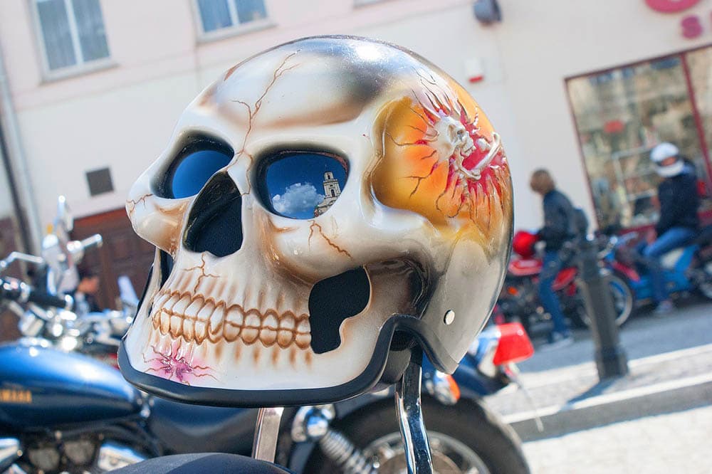 skull painted helmet