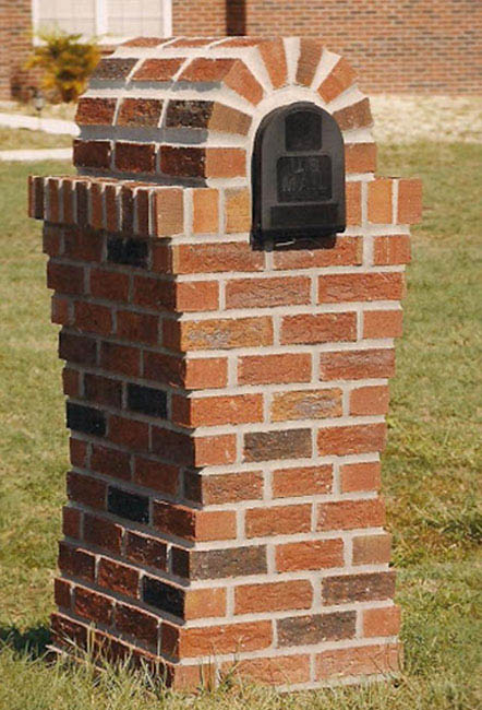 DIY Brick Mailbox