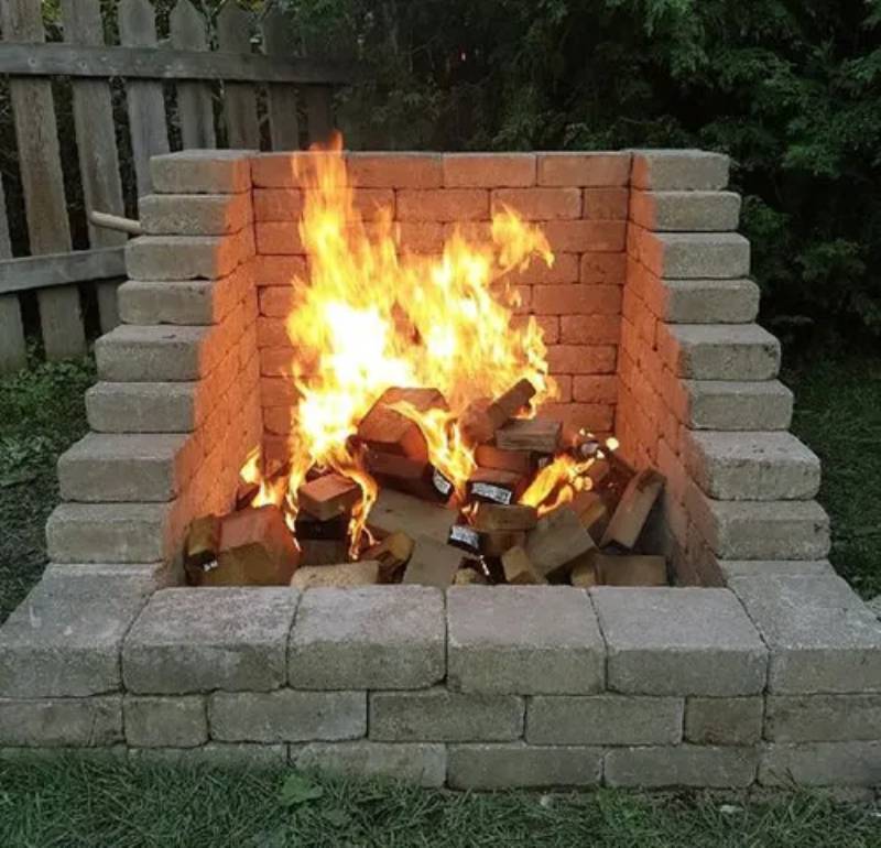DIY high brick fire pit