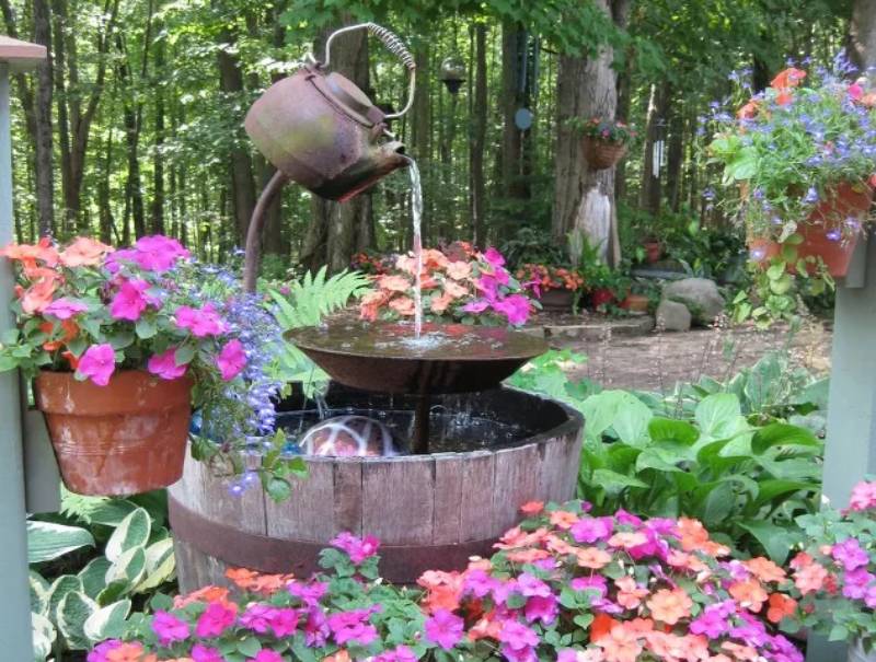 DIY tea pot fountain