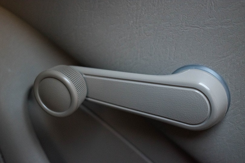 Manual Car Windows_
