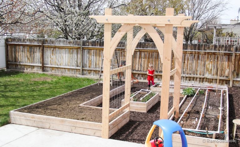 Vegetable Garden Arbor DIY Plans