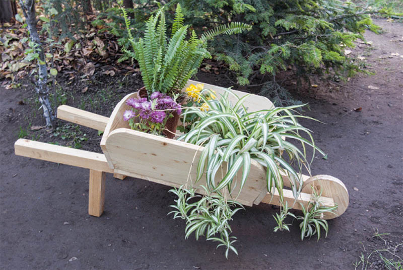 Wheelbarrow Planter