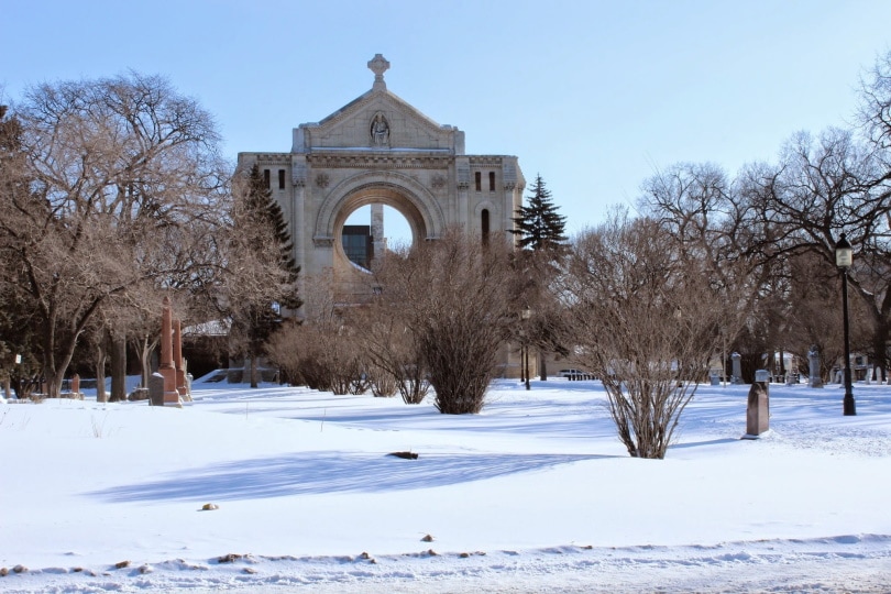 cathedral in winnipeg canada