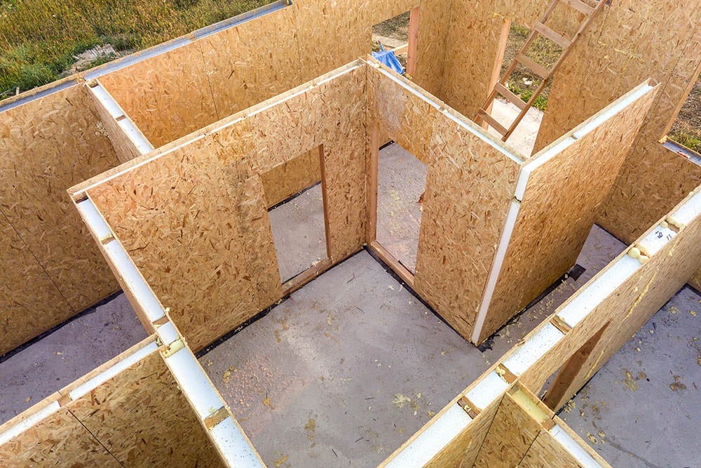 construction of house with structural insulation panels