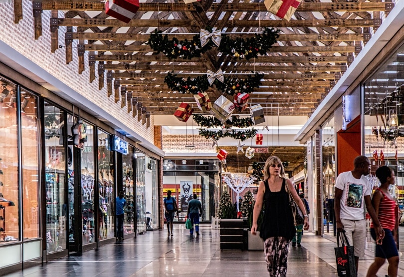 people inside shoppping mall