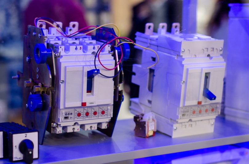transfer switch