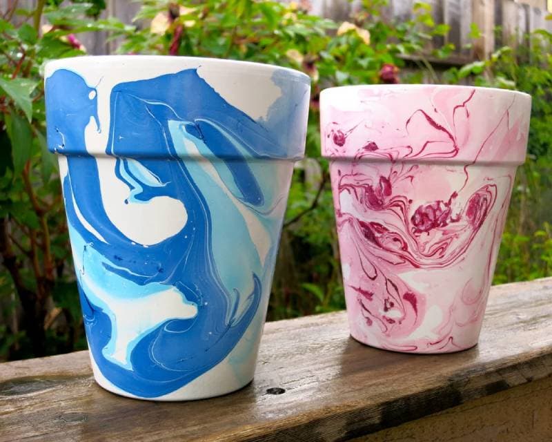DIY nail polish marbled flower pots