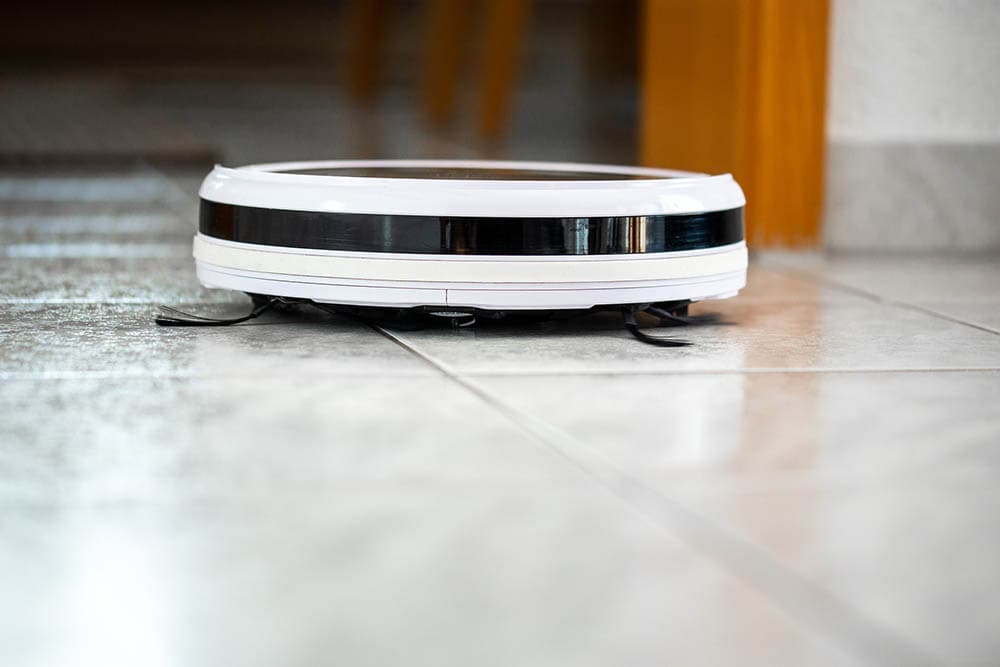 Robot vacuum_ed_rsnhr_Pixabay
