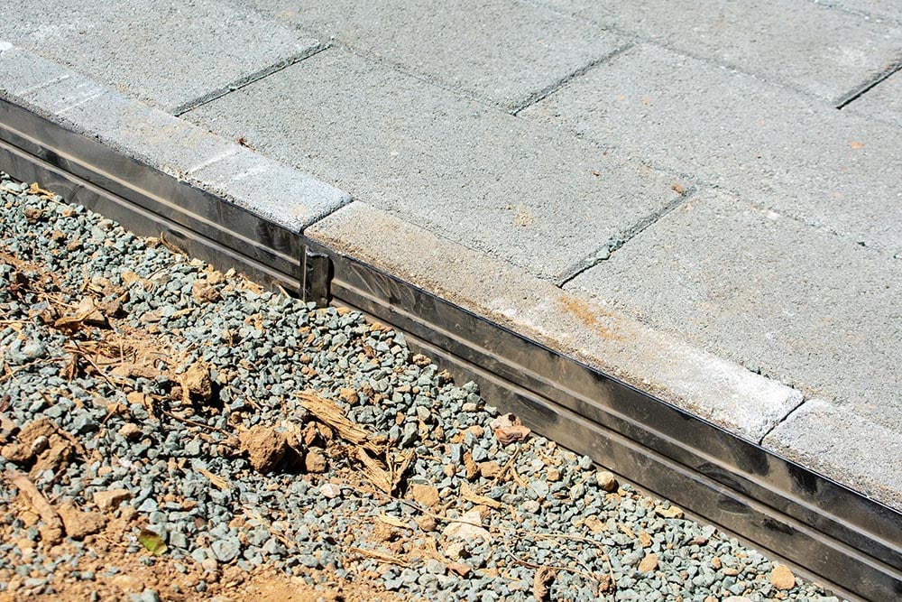 installing metal edging