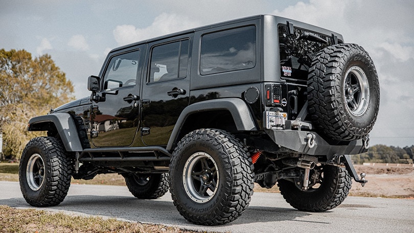 Black Lifter Wrangler