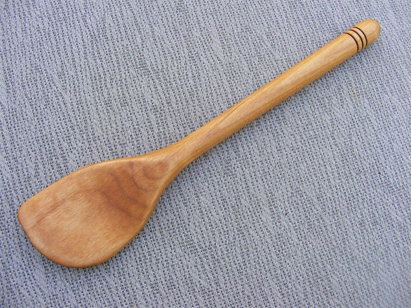 DIY Wooden Spatula by Four Oaks Crafts