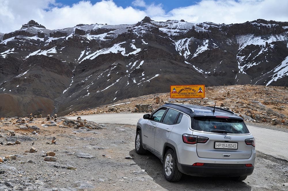 Jeep Compass in Nakee La