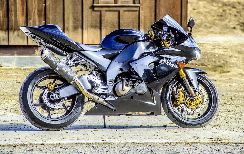 Kawasaki Motorcycle_466654_Pixabay