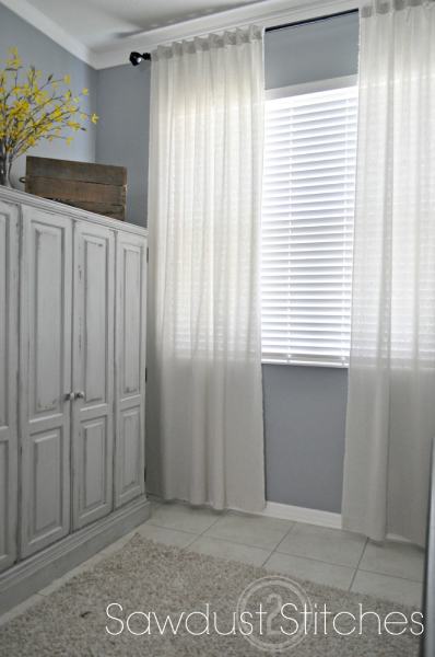 MUSLIN CURTAINS – CHEAPEST AND EASIEST CURTAINS, EVER