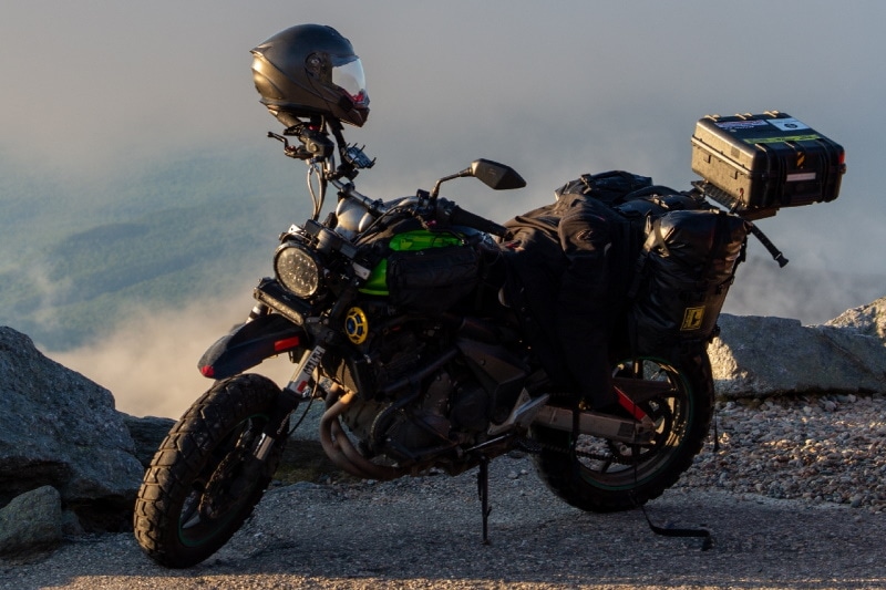 Motorcycle with motocross handlebars