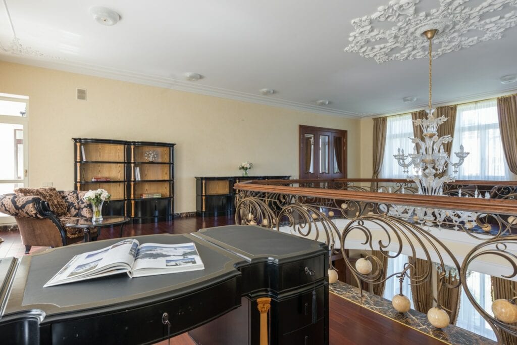 classic interior apartment