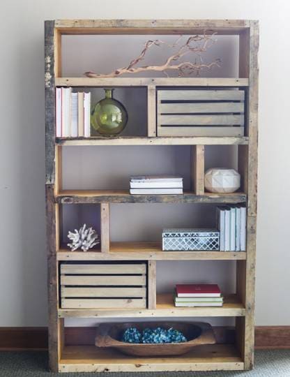 diy pallet bookshelf
