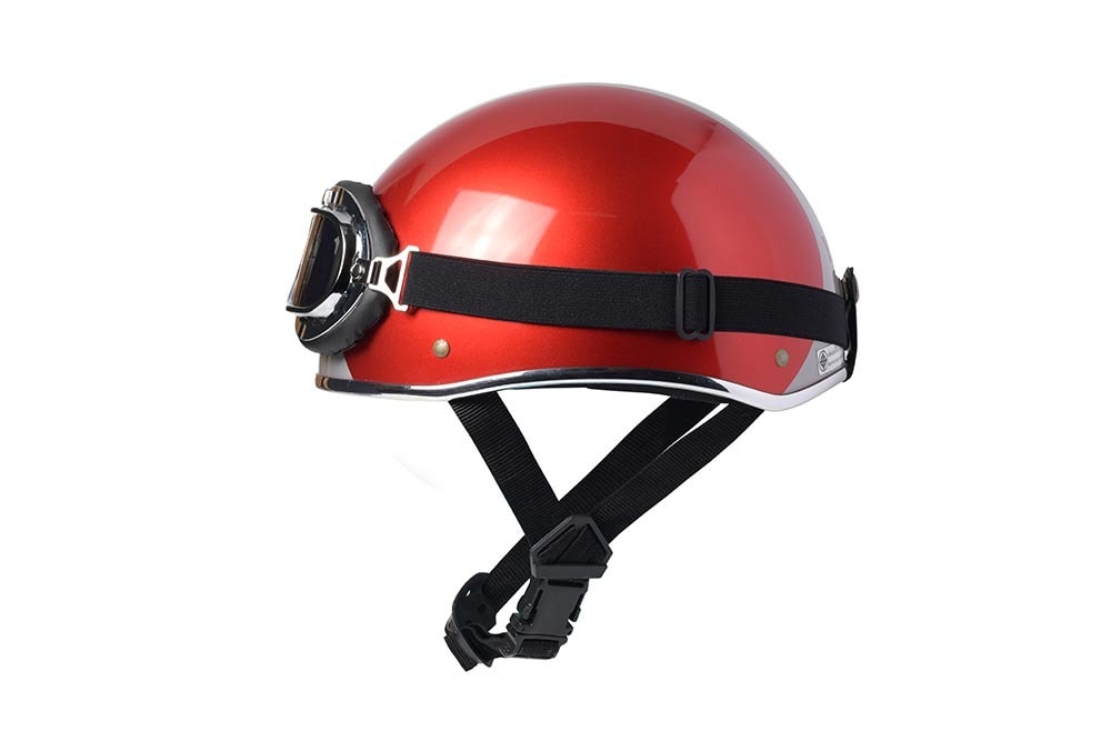 Vintage half helmet_19 Studio_Shutterstock