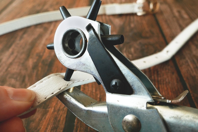 Eyelet Pliers