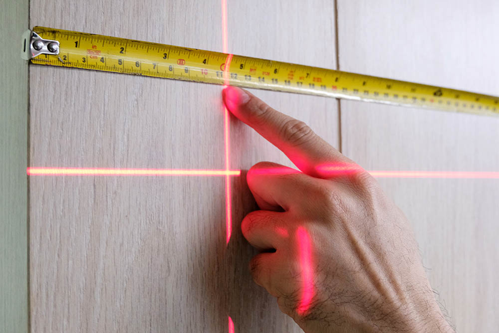 Laser Level_Frogastro_Shutterstock