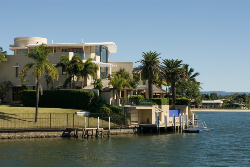 Luxury house in water front