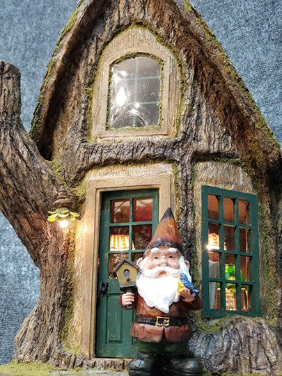 diy gnome tree stump house