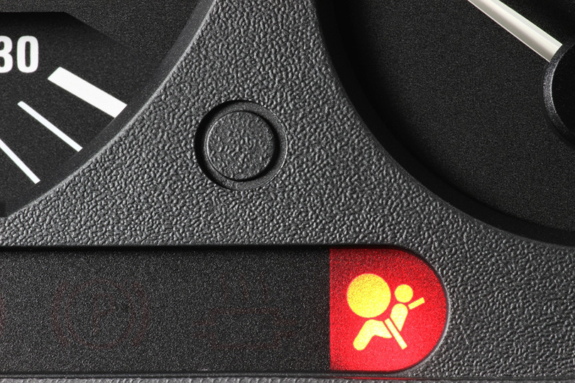 Airbag light indicator