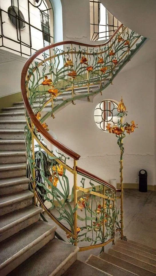 Art Nouveau Stairs- reddit