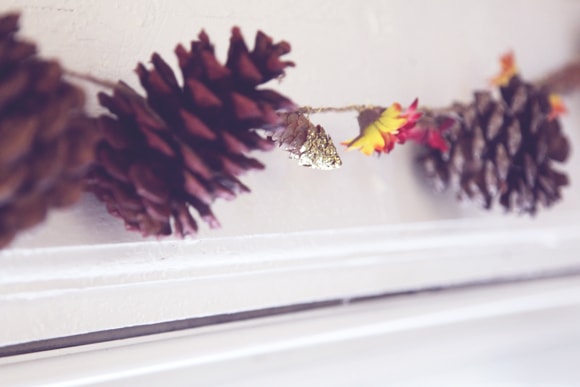 DIY Garland- punky moms
