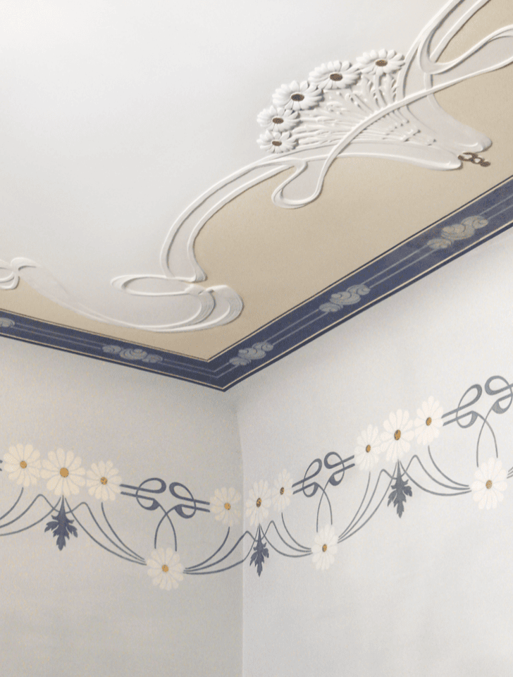 Don’t Ignore the Ceiling- flickr