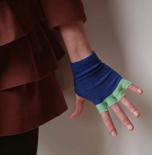 Old Socks to Fingerless Gloves