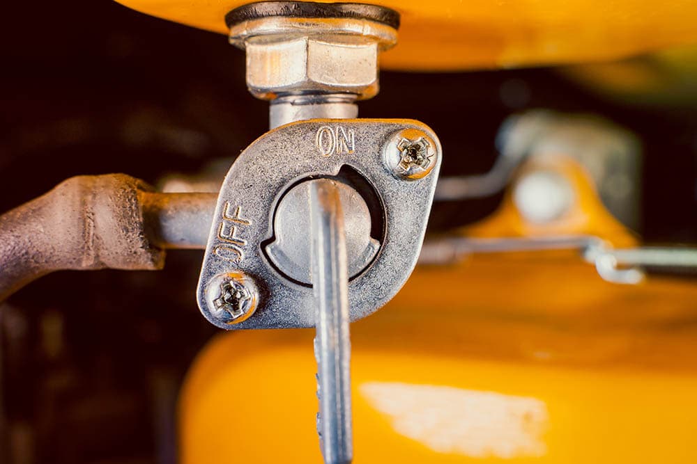 fuel valve of a gasoline generator