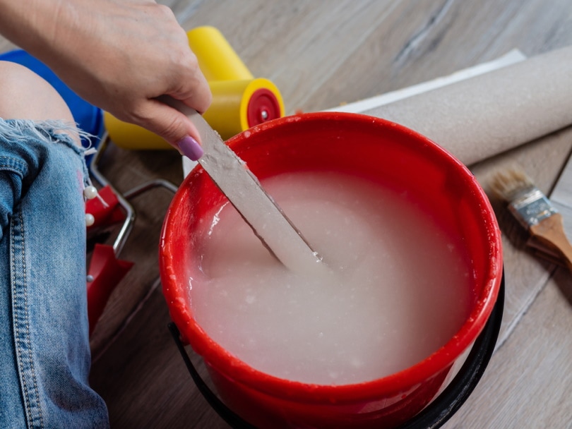 wallpaper paste